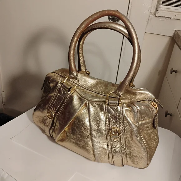 Burberry gold leather Prorsum Metallic Gold Leather Authentic bag - Picture 14 of 16